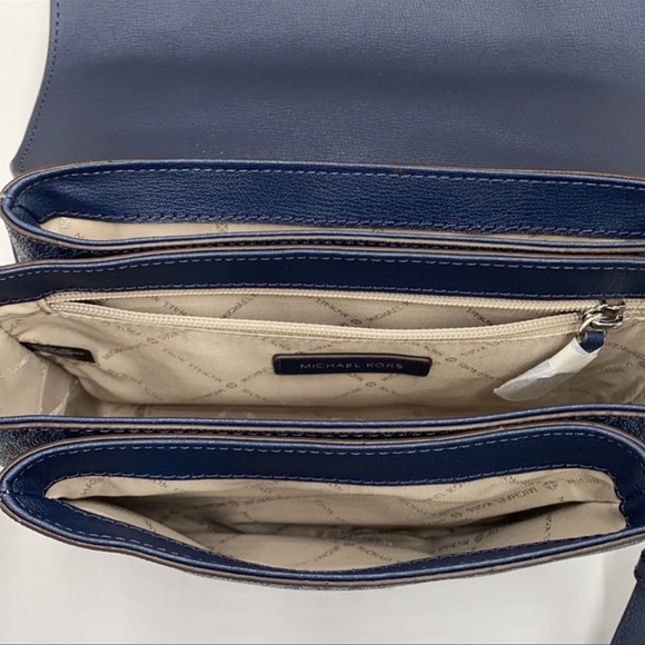 MICHAEL KORS Rose Medium Top Handle Messenger ADMI - Picture 8 of 16